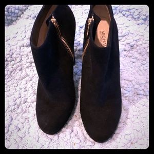 Micheal Kors Suede Booties